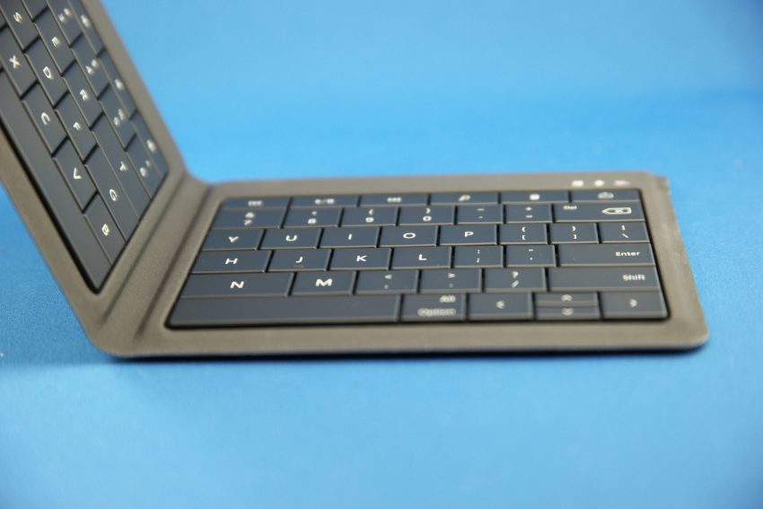 Foldable Keyboard for multiple mobile devices Microsoft Foldable