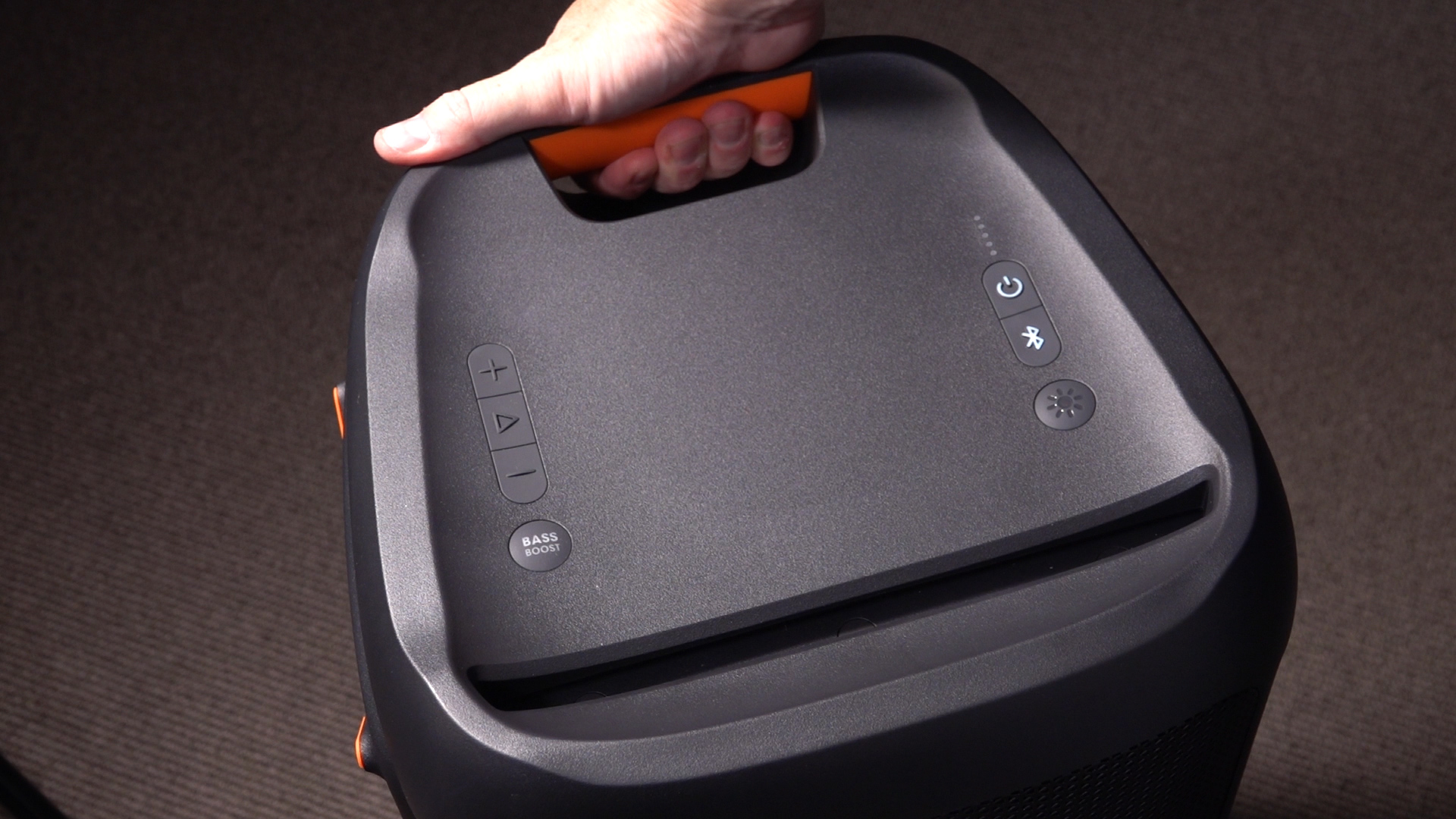 C0003.00_03_55_23.Still011 » EFTM