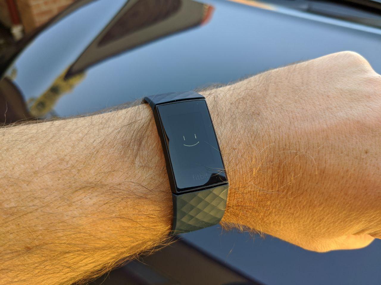 Fitbit Charge 4 Review - Active Zone 