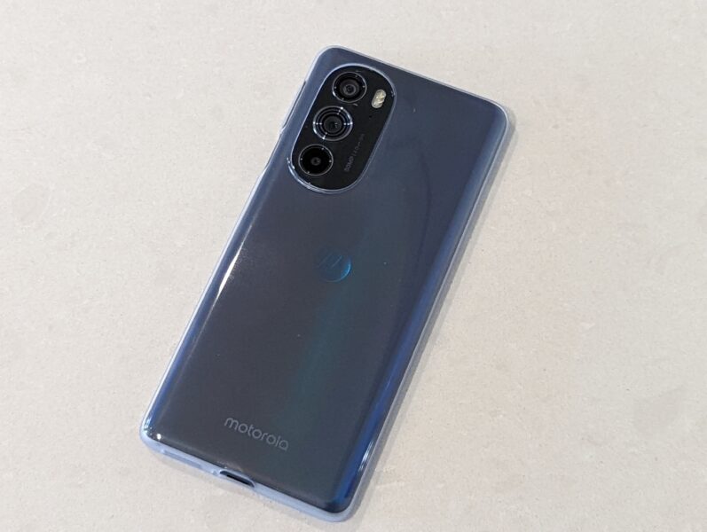 Motorola Edge 30 Pro review: Flagship specs without the sticker shock Motorola Edge 30 Pro review: Flagship specs without the sticker shock