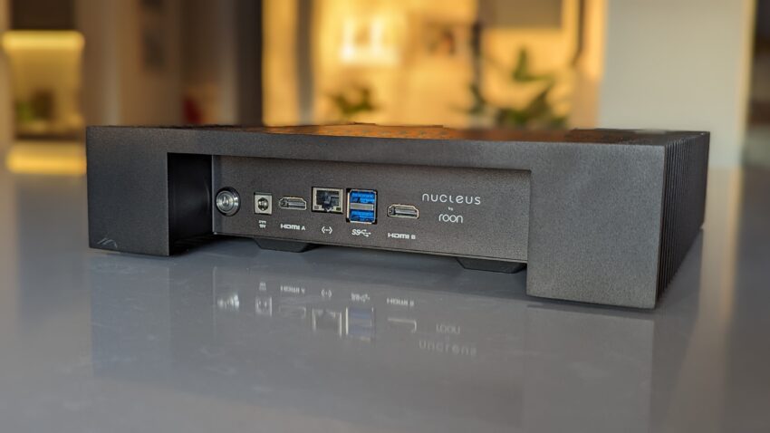 Roon Nucleus+プラス Rev B 4TB Roon Nucleus Music Server
