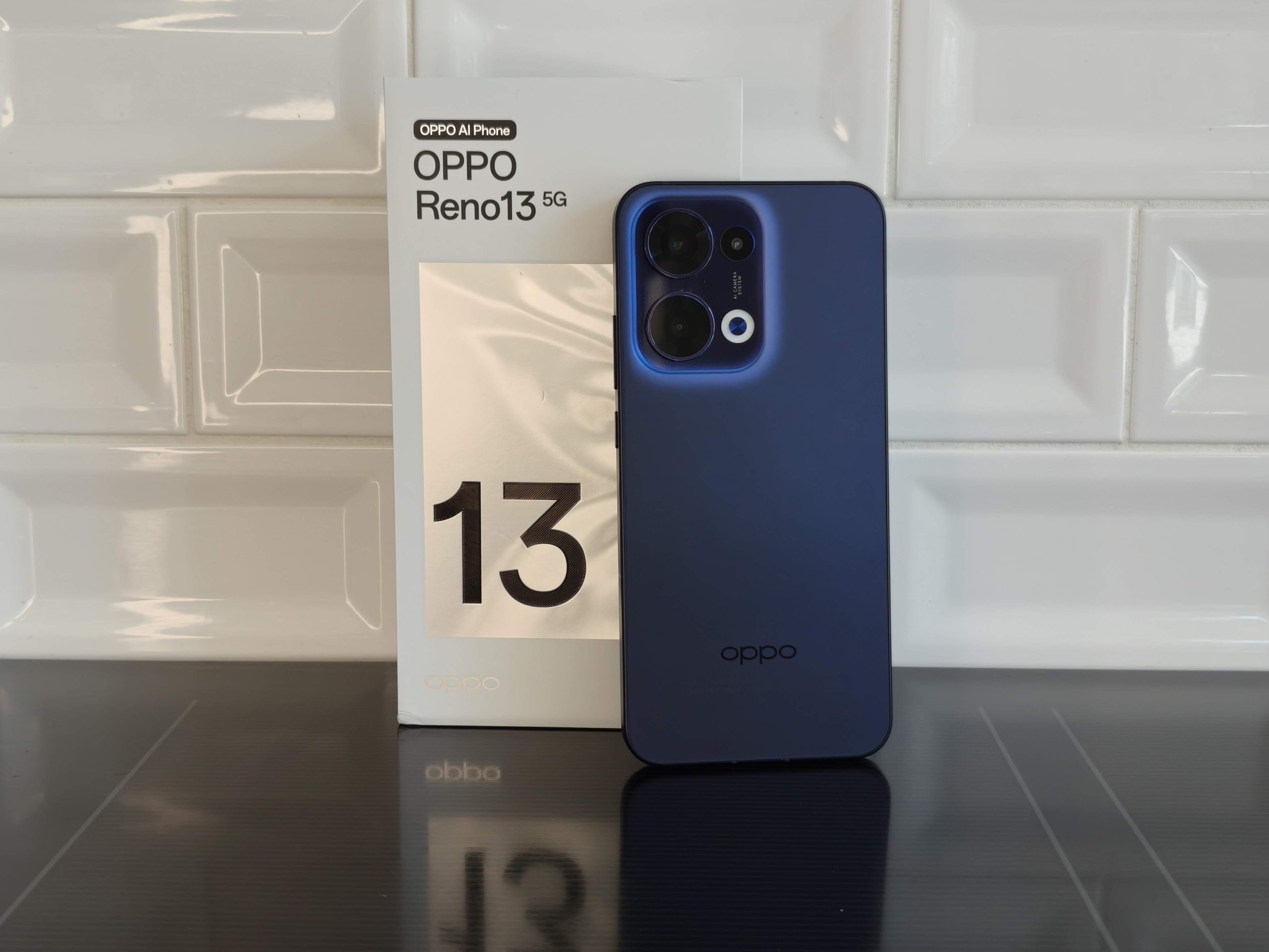 Review: OPPO Reno13 5G -- premium experience with a mid-range price