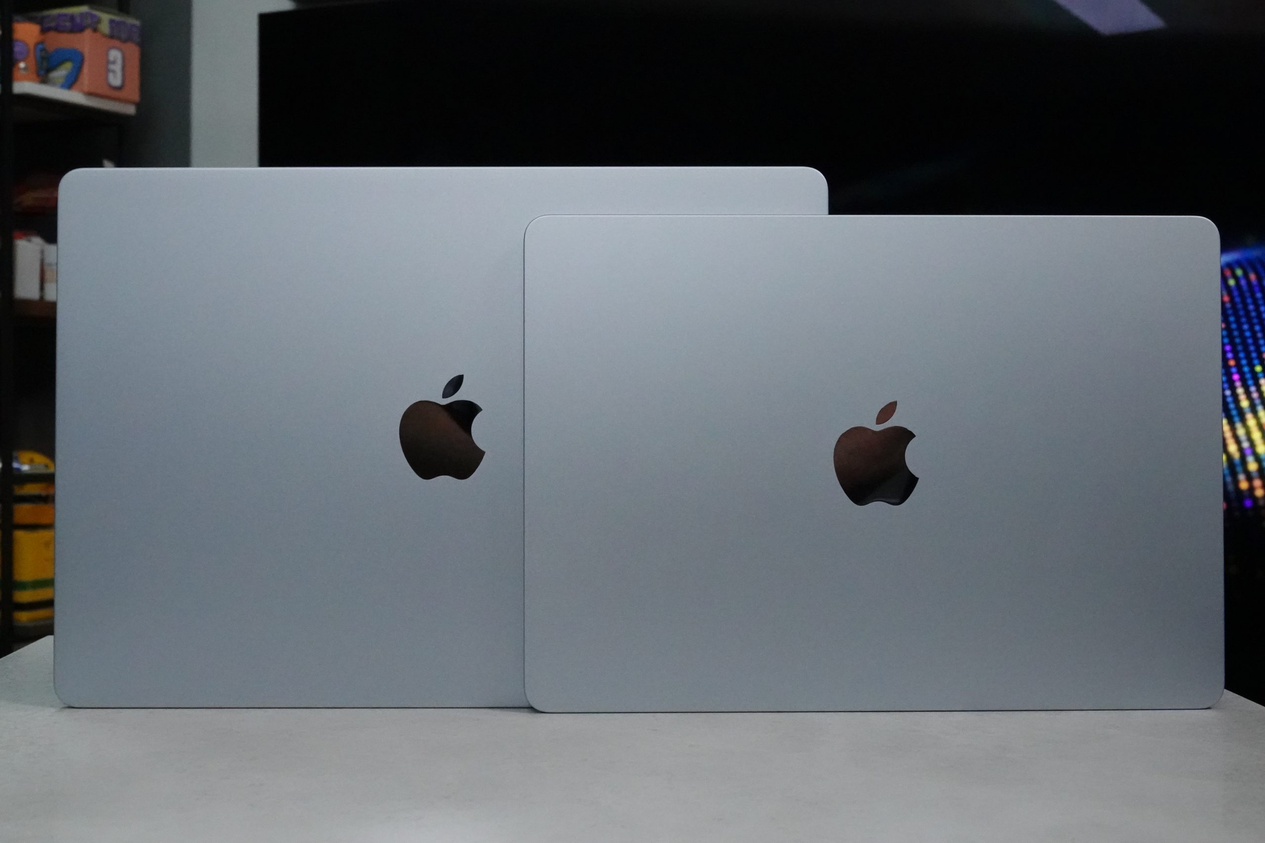 Apple sets date for Pro laptop announcement