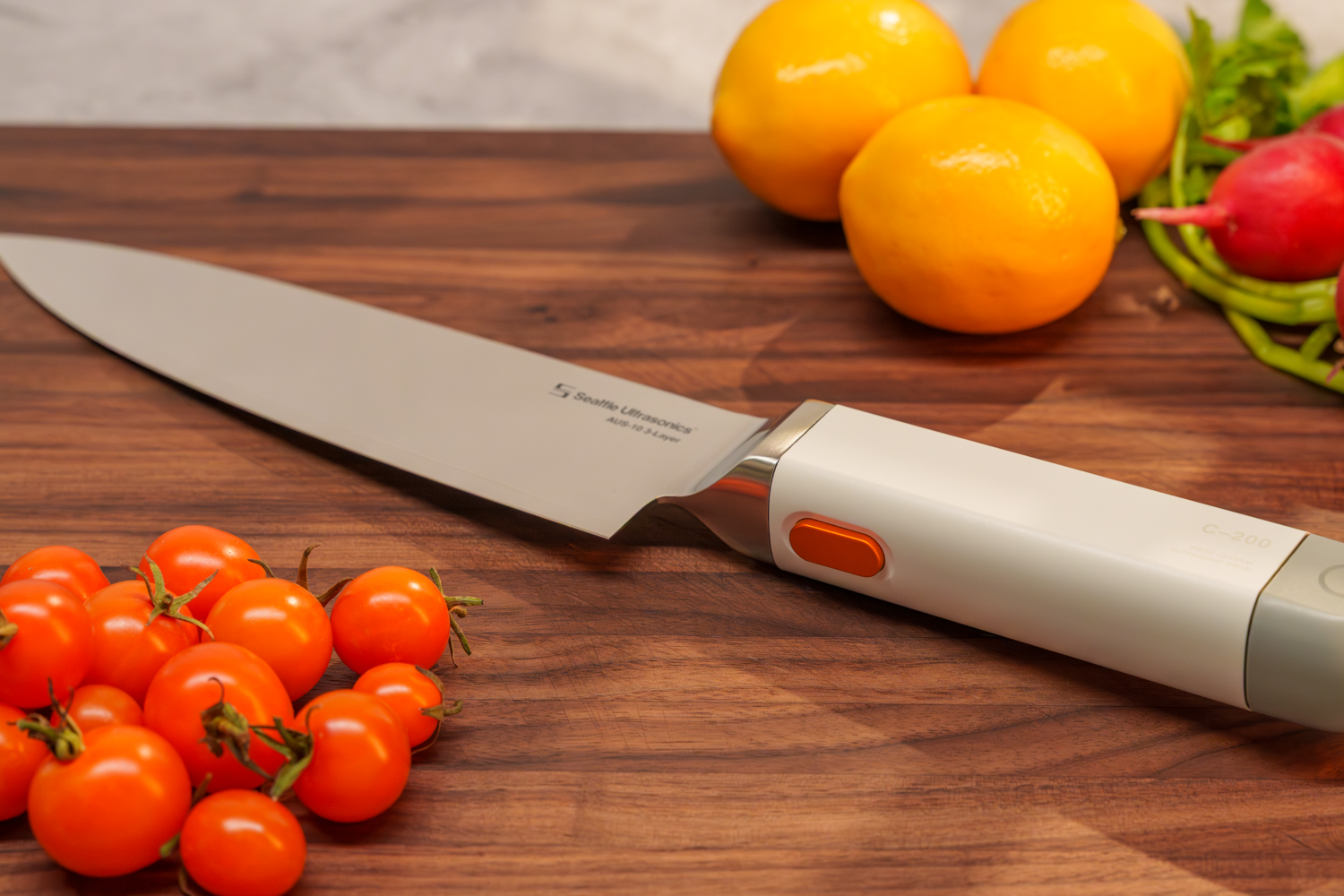 That’s not a knife – This sounds like a knife. The worlds first ultrasonic chef’s knife shown off at CES 2026