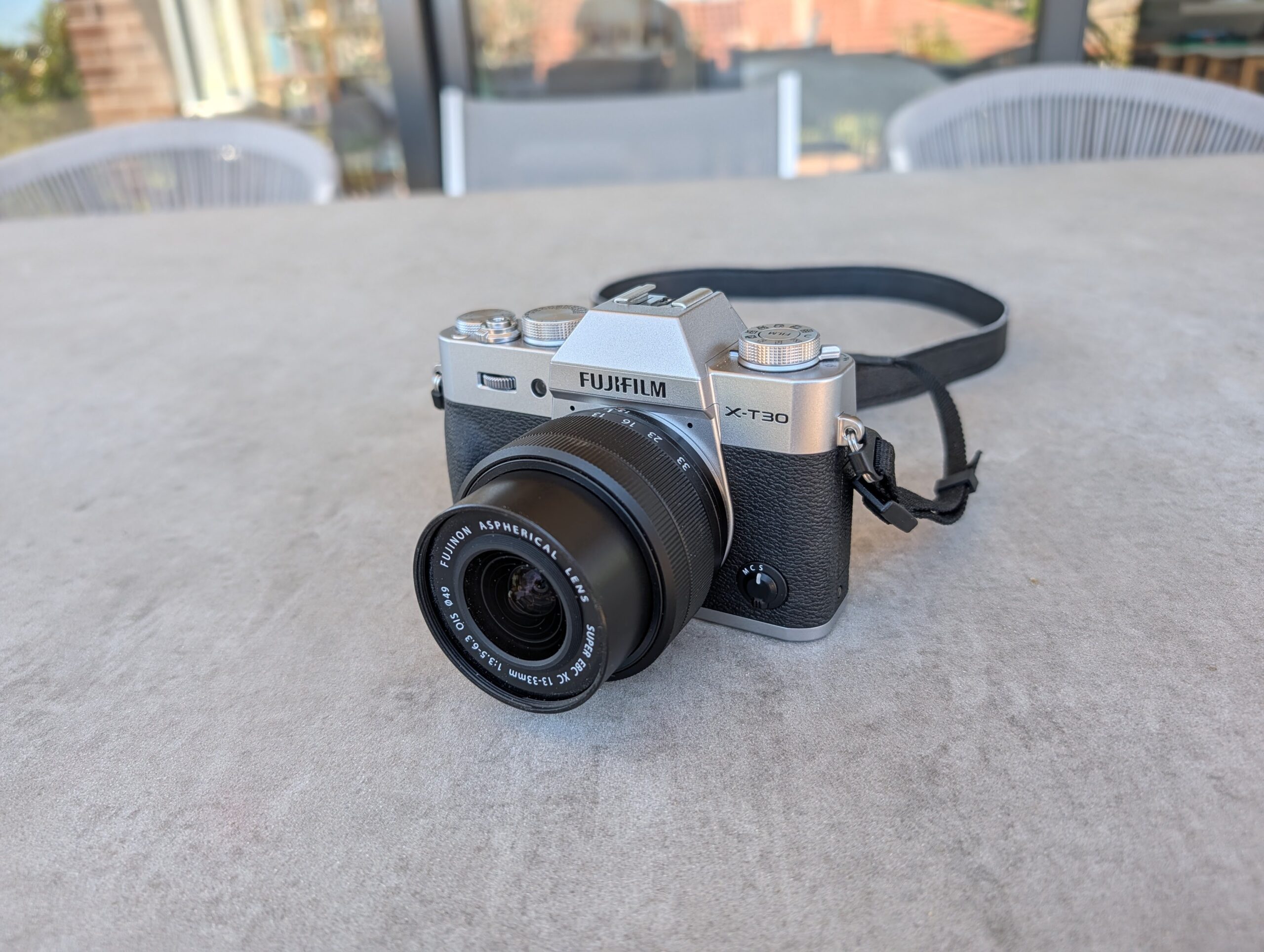 Review: FUJIFILM X-T30 III -- the compact, mirrorless digital