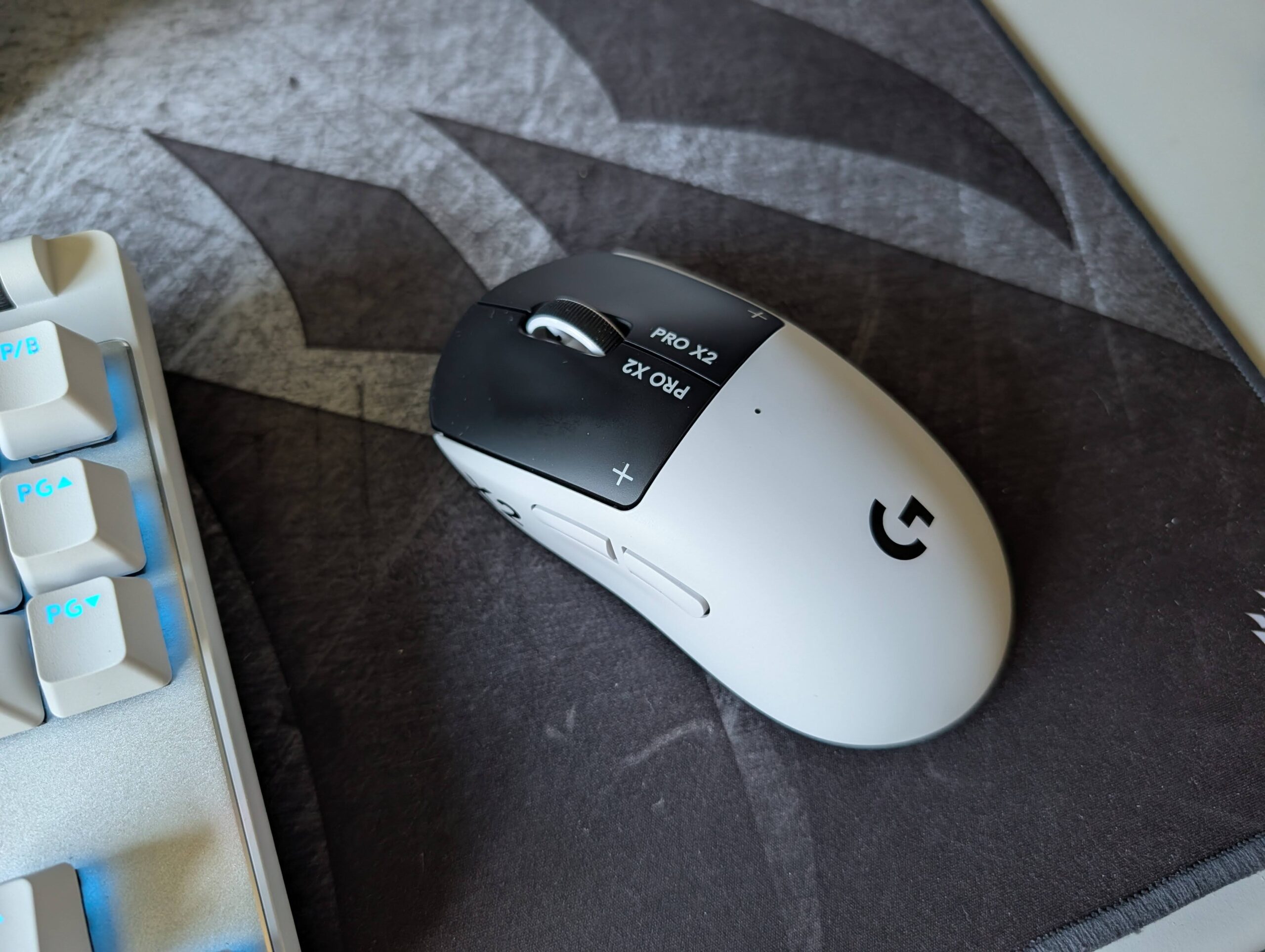 Review: Logitech G Pro X2 Superstrike -- an innovative gaming mouse ...