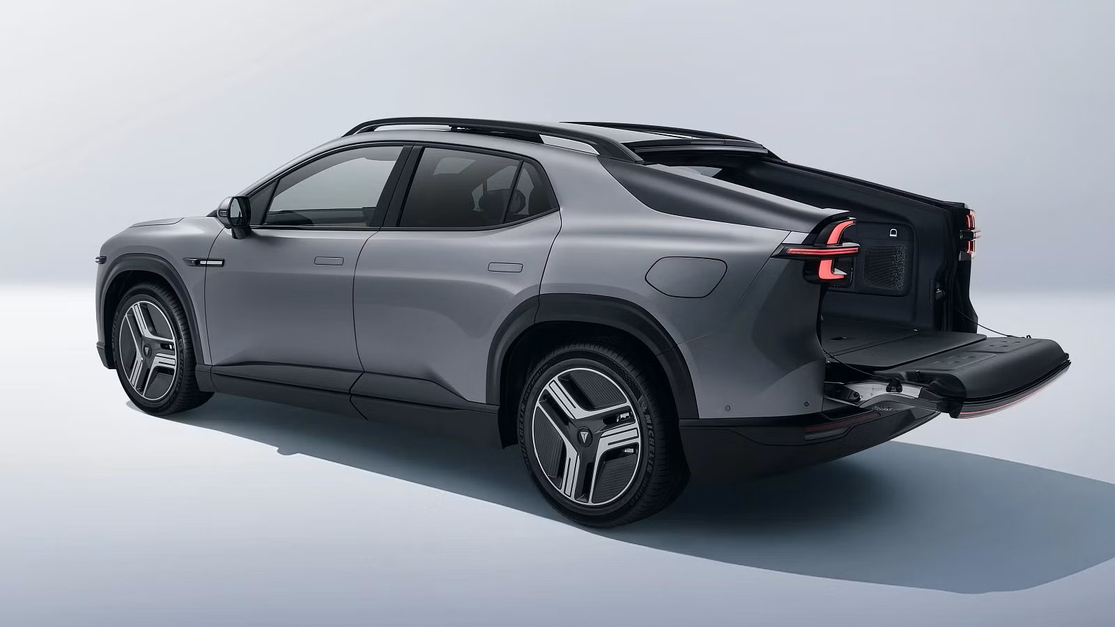 The Two Blokes Talking Electric Cars podcast: Episode #114 – Vans, Subaru, Toyota and Deepal – so much to talk about in Electric Cars!